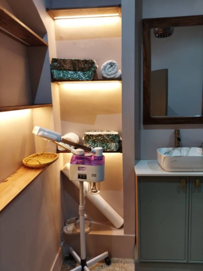 Facial steamer station at IVY Skin & Wellness