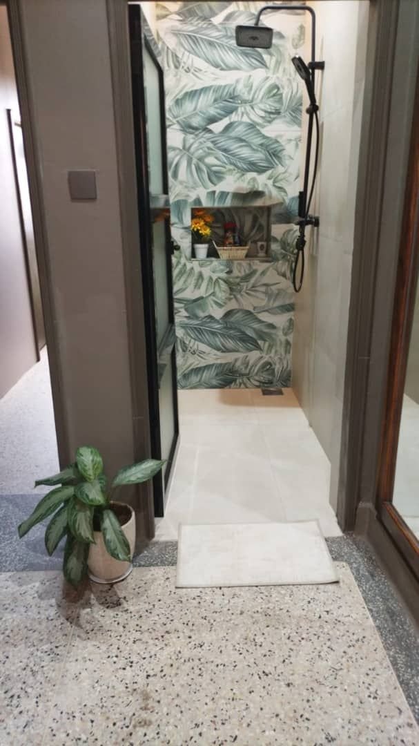Shower suite at IVY Skin & Wellness